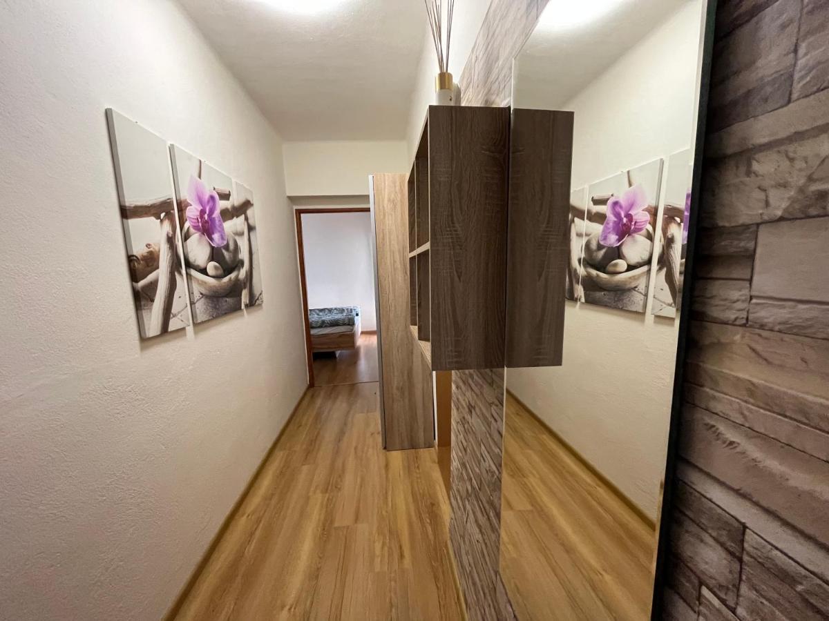 Apartment, Sun Terrace, Privat Parking バンスカー・ビストリツァ エクステリア 写真